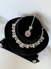 Load image into Gallery viewer, Sage and Green Kundan Set