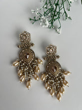 Load image into Gallery viewer, Meet Earrings (4 colours)