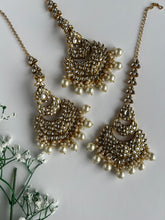 Load image into Gallery viewer, Ivreet Kundan Tikka Set