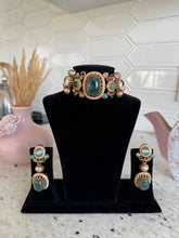 Load image into Gallery viewer, Sufiana Regal Set