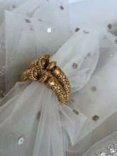 Load image into Gallery viewer, Floral Antique Karre