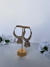 Load image into Gallery viewer, Jhumki Wali (3 colours)