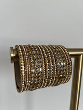 Load image into Gallery viewer, Statement Bangle Set