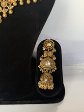 Load image into Gallery viewer, Savi Antique Bridal Set