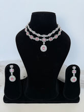 Load image into Gallery viewer, Sage and Green Kundan Set