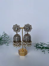 Load image into Gallery viewer, Kundan Jhumke