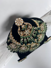 Load image into Gallery viewer, Raveena Kundan Set