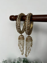 Load image into Gallery viewer, Gold Jhumki Karre