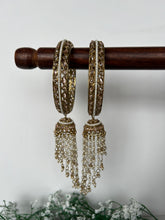 Load image into Gallery viewer, Gold Jhumki Karre