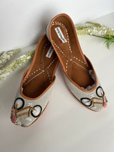 Load image into Gallery viewer, Bike Jutti