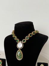 Load image into Gallery viewer, Mable Stone Set (3 colours)
