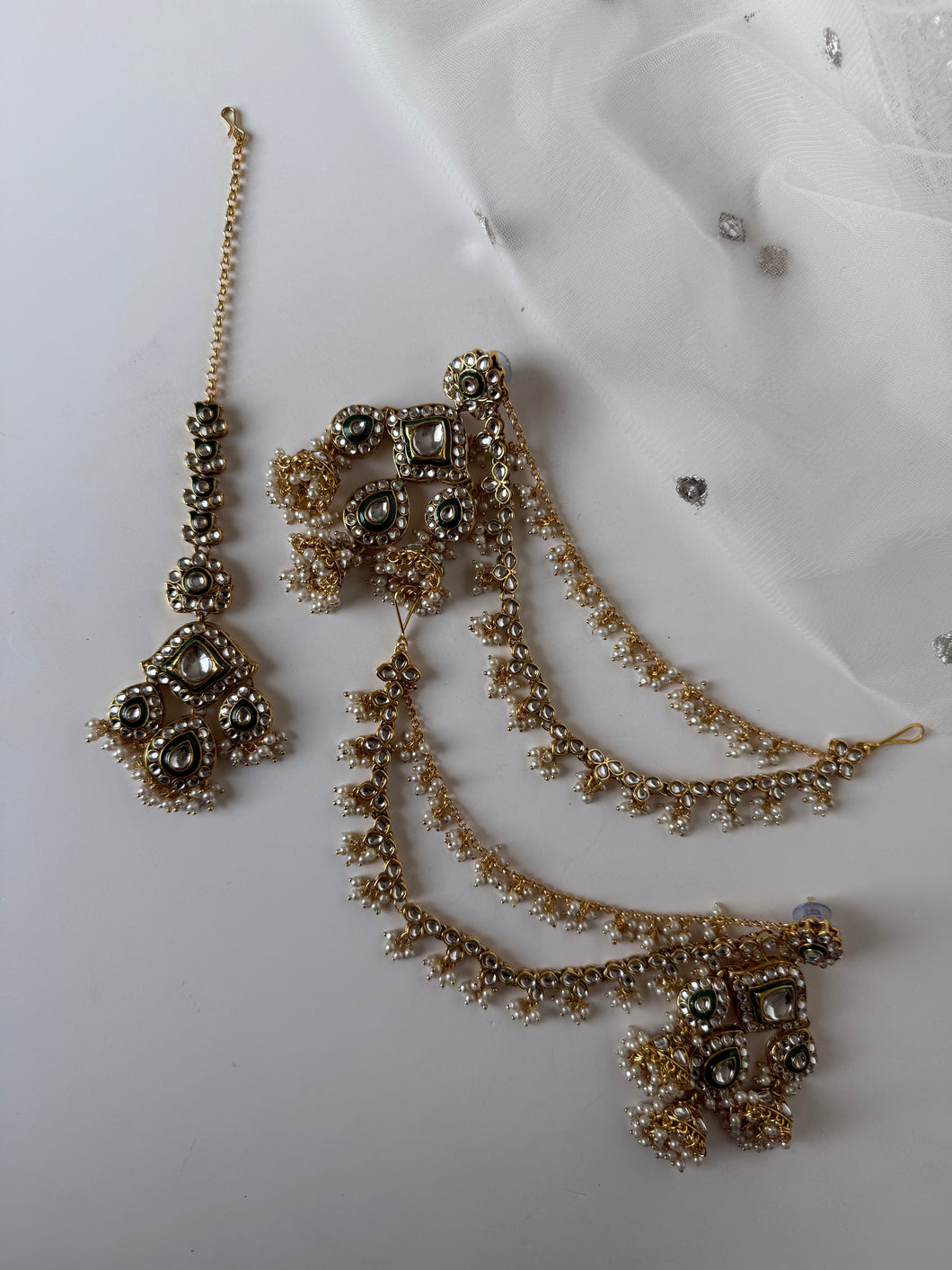 Ruheen Kundan Earrings Set (3 colours)
