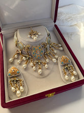 Load image into Gallery viewer, White Meenakari Set
