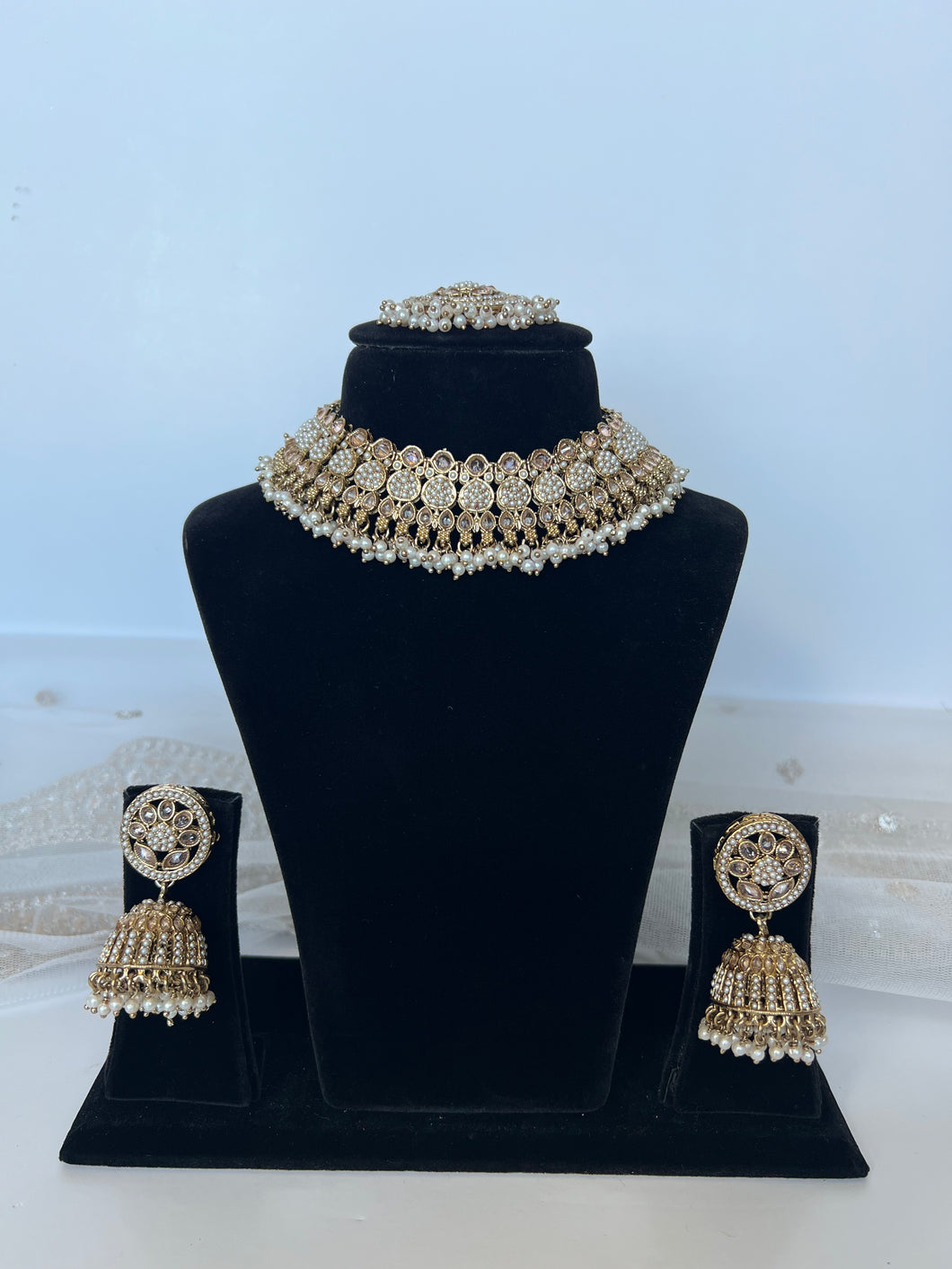 Preet Golden Necklace Set