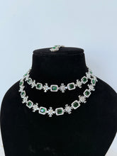 Load image into Gallery viewer, Emerald Layered Set
