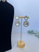 Load image into Gallery viewer, Yasmin Uncut Set
