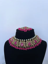 Load image into Gallery viewer, Hot Pink Necklace Set
