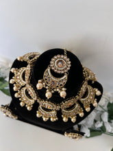 Load image into Gallery viewer, Golden Lockets Set
