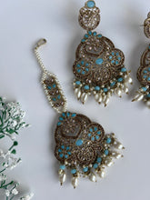 Load image into Gallery viewer, Rubani Earring Tikka Set (3 colours)
