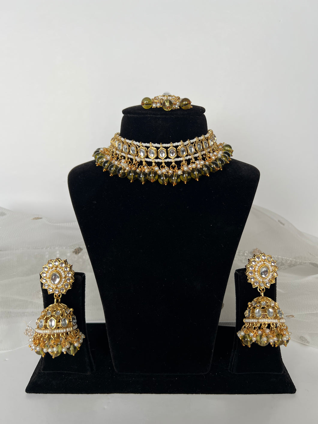 Mehndi Kundan Set