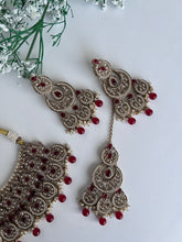 Load image into Gallery viewer, Maroon Necklace Set
