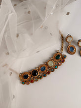 Load image into Gallery viewer, Romana Regal Set
