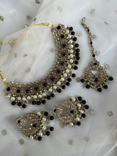 Load image into Gallery viewer, Pancham Black Set
