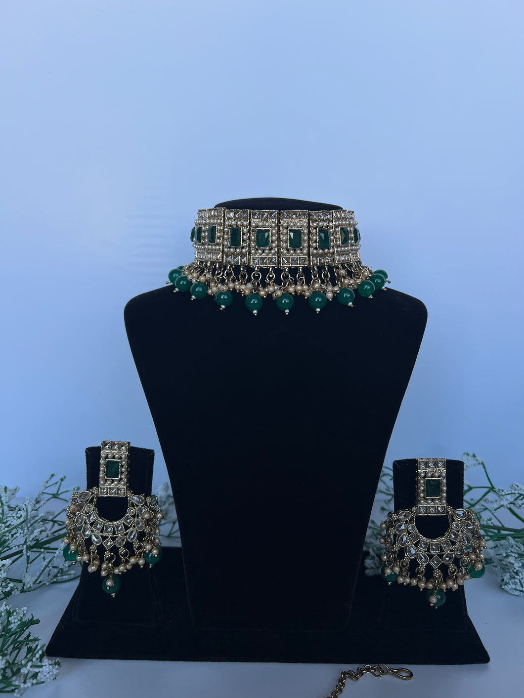 Green Choker Set
