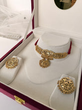 Load image into Gallery viewer, Anmol Gold Set
