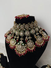 Load image into Gallery viewer, Maroon Kundan Bridal Set
