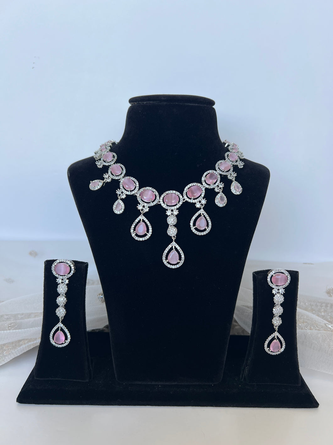 Reena Diamond Set Pink