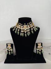 Load image into Gallery viewer, Akashi Kundan Set (3 colours)
