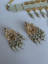 Load image into Gallery viewer, Jind Kundan Set for Gagan
