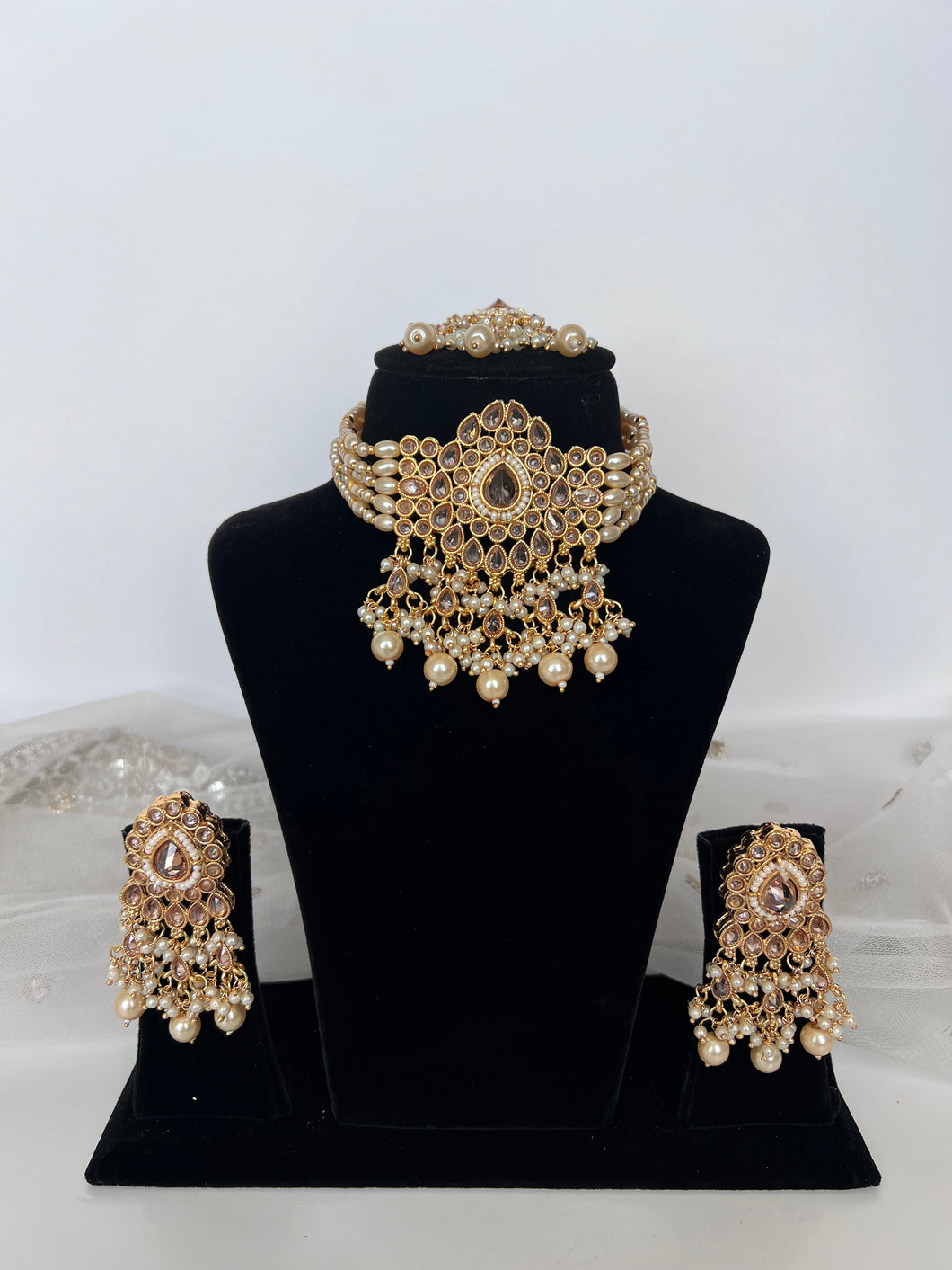 Komal choker set