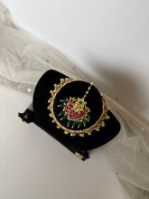 Load image into Gallery viewer, Simple Kundan Set

