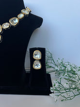 Load image into Gallery viewer, Sana Uncut Set
