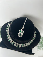 Load image into Gallery viewer, Emerald Diamond Set
