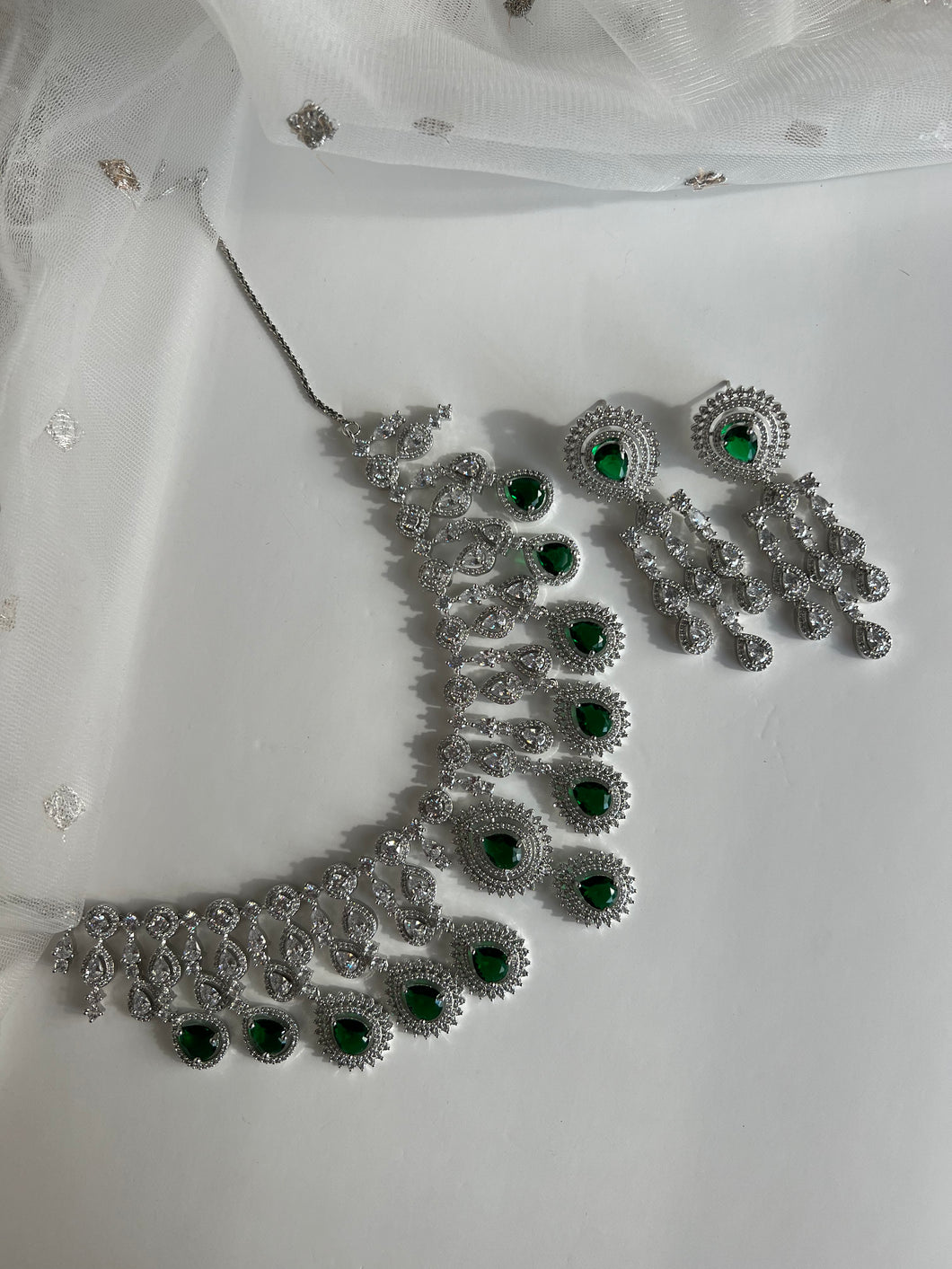 Emerald Diamonds Set