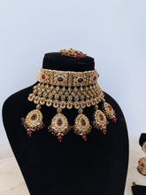 Load image into Gallery viewer, Anaya Set in Maroon

