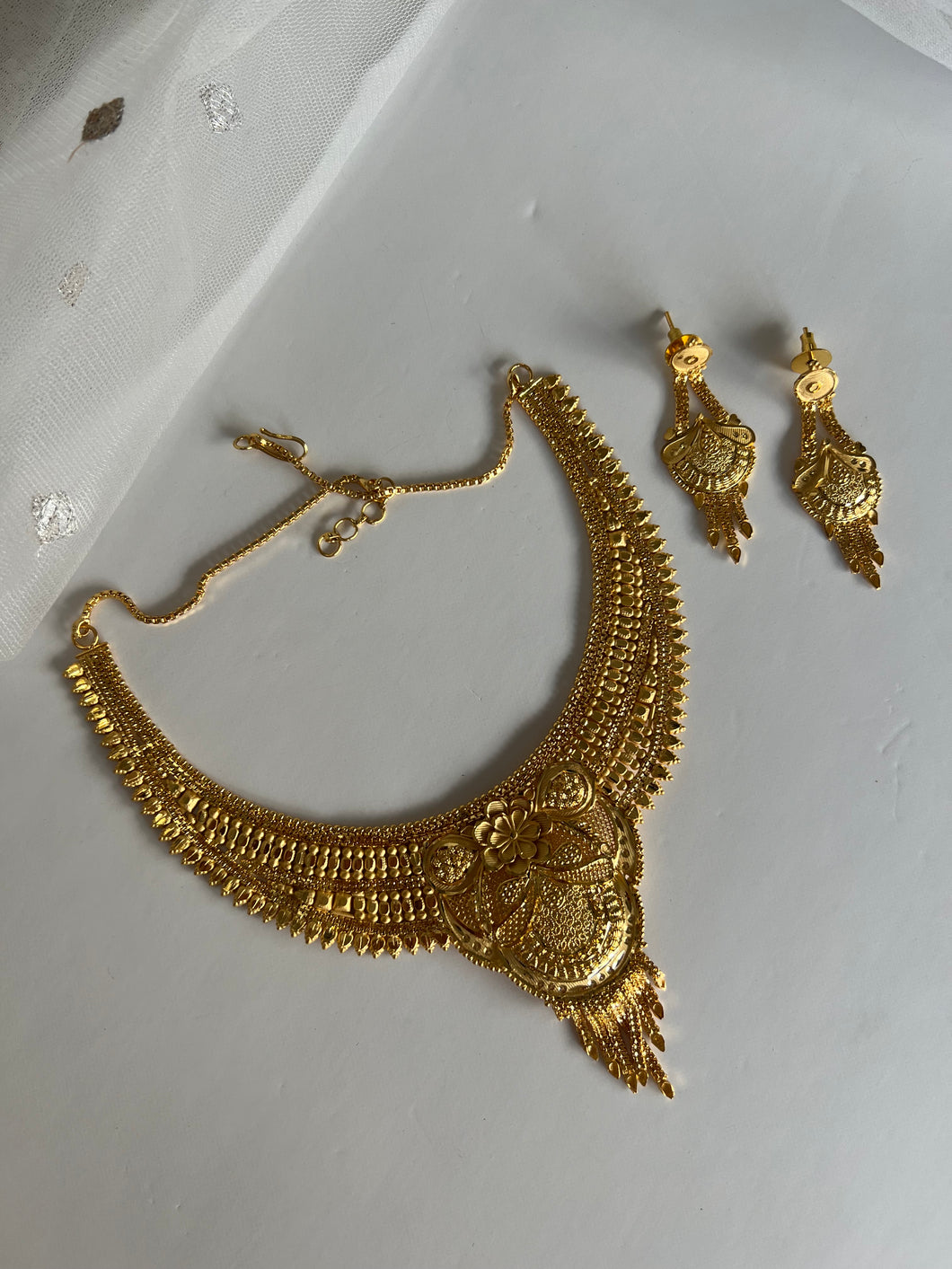 Gold set