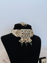 Load image into Gallery viewer, Emerald Green Set in Meenakari
