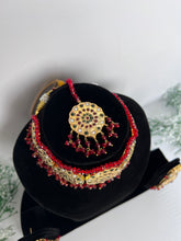 Load image into Gallery viewer, Red Thappa Kundan Set
