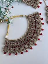 Load image into Gallery viewer, Maroon Necklace Set
