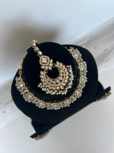 Load image into Gallery viewer, Rita Kundan Set White
