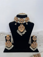 Load image into Gallery viewer, Asma Choker Set
