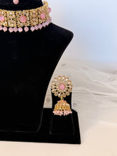 Load image into Gallery viewer, Pink Choker Set

