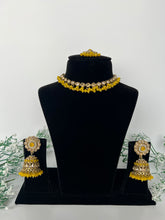 Load image into Gallery viewer, Raji in Yellow
