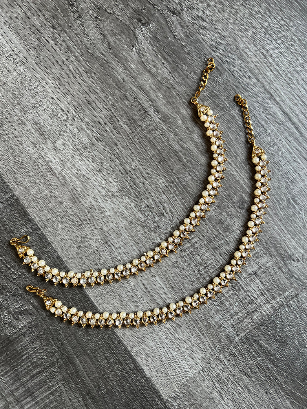 Simple kundan anklets