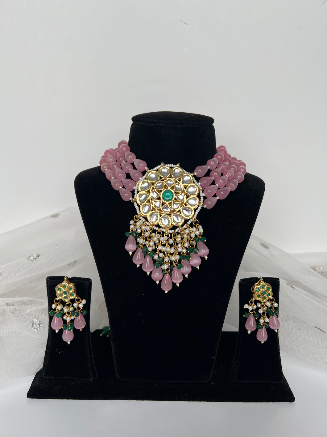 Mauve Kundan Set