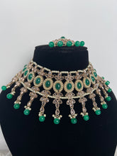 Load image into Gallery viewer, Rainak Green Set
